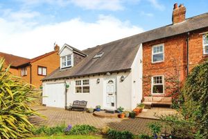 Photo 9- click for photo gallery